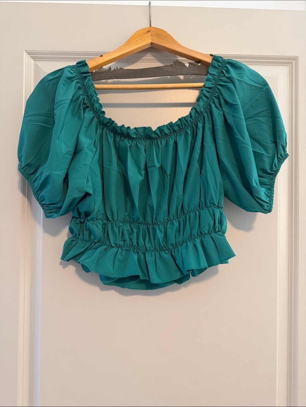 Women’s Teal Puff Sleeve Smocked Crop Top